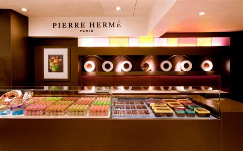 pierre herme pastries.